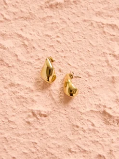 Arms of Eve Delphine Earrings in^ Bride To Be | Black Tie