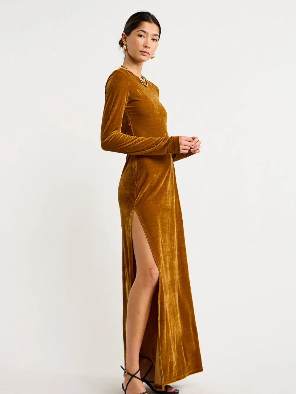 Hansen and Gretel Cortina Velvet Maxi Dress in^ Midi | Maxi & Gown